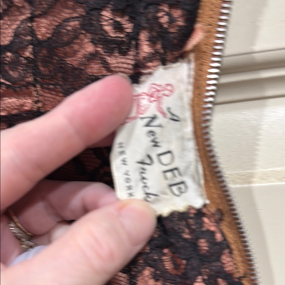 Vintage 1950’s era Elegant Black Lace Dress - Picture 8 of 10